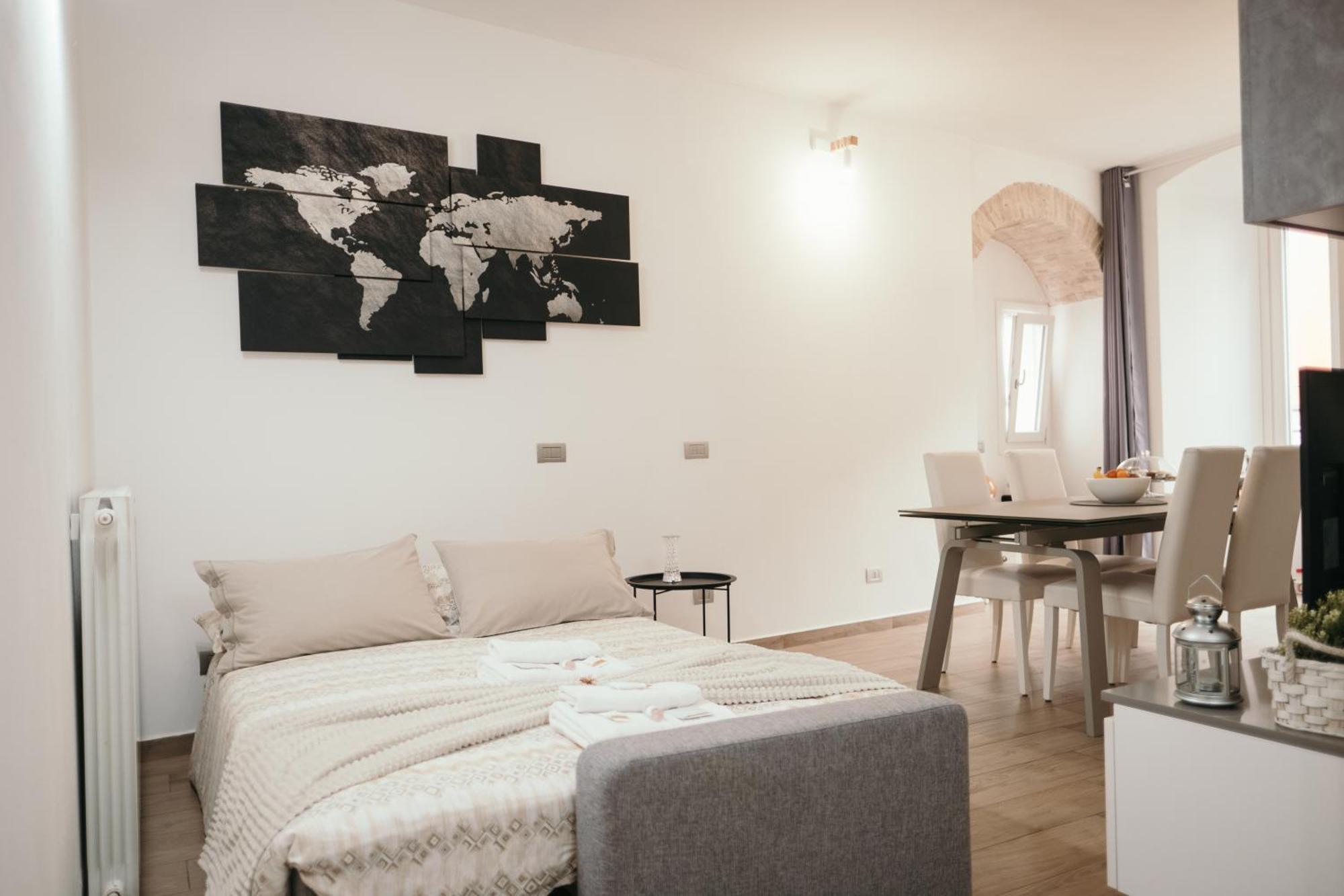 Charme Nel Borgo Di Bienno Di Design, Natura & Relax Exterior photo